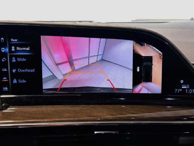 Used 2024 Cadillac Escalade Sport Platinum w/ LPO, ONYX Package AWD/4WD image 12