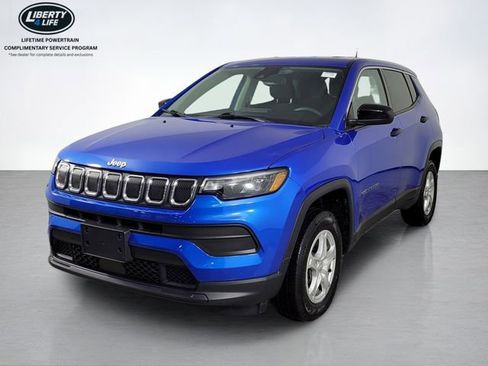 Used 2022 Jeep Compass Sport image 7