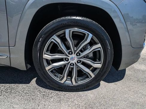 Used 2019 GMC Terrain Denali w/ Driver Alert Package II FWD image 11