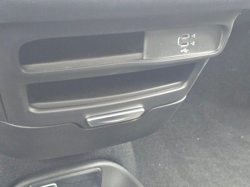 New 2026 Chrysler Voyager LX FWD image 39