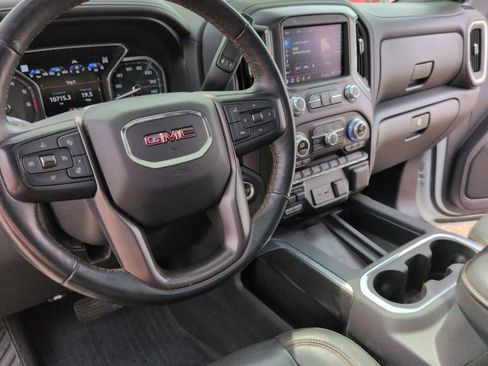 Used 2020 GMC Sierra 1500 AT4 w/ AT4 Premium Package AWD/4WD image 10