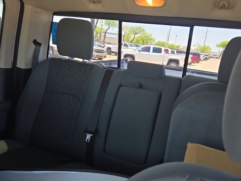 Used 2018 RAM 1500 Big Horn RWD image 10