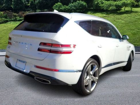 Used 2024 Genesis GV80 2.5T w/ Prestige Package image 8