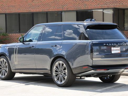 New 2026 Land Rover Range Rover SE AWD/4WD image 2