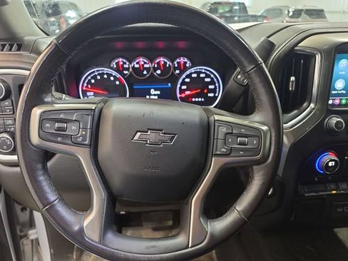 Used 2022 Chevrolet Silverado 1500 RST AWD/4WD image 13