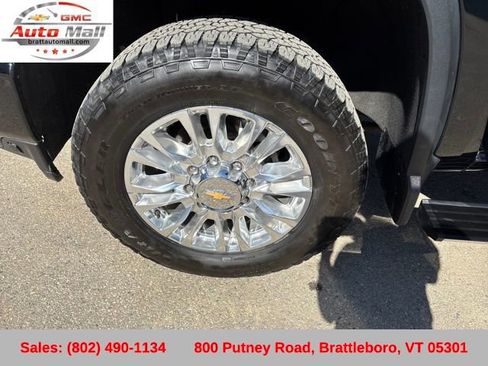Used 2022 Chevrolet Silverado 2500 High Country w/ Safety Package II image 28
