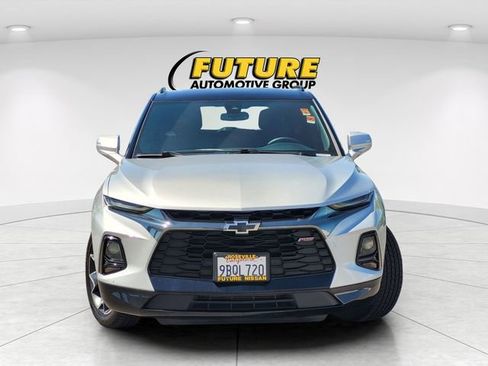 Used 2022 Chevrolet Blazer RS w/ Enhanced Convenience Package image 2