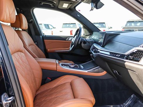 Used 2023 BMW X7 xDrive40i w/ Executive Package AWD/4WD image 19