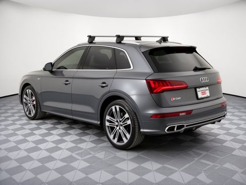 Used 2018 Audi SQ5 Premium Plus w/ S Sport Package AWD/4WD image 3