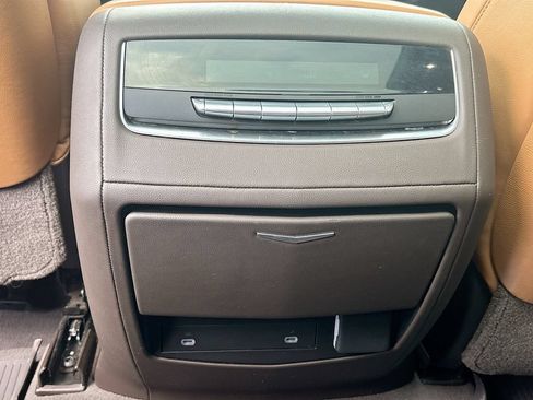 Used 2021 Cadillac Escalade Sport w/ Driver Assist Tech Package AWD/4WD image 21