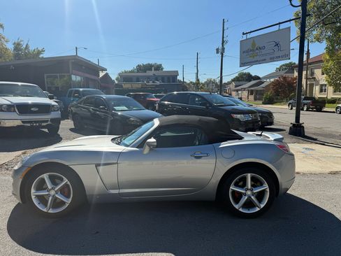Used 2008 Saturn Sky Red Line w/ Premium Trim Package image 3
