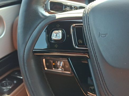 Used 2023 Lincoln Aviator Reserve w/ Equipment Group 201A AWD/4WD image 23