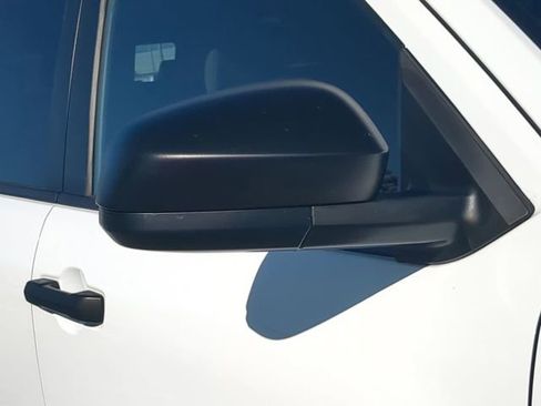 Certified 2025 Toyota 4Runner SR5 AWD/4WD image 12