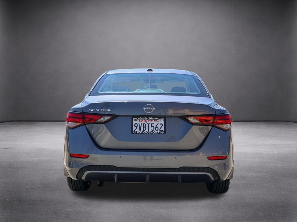 Used 2025 Nissan Sentra SV w/ Trunk Package FWD image 6