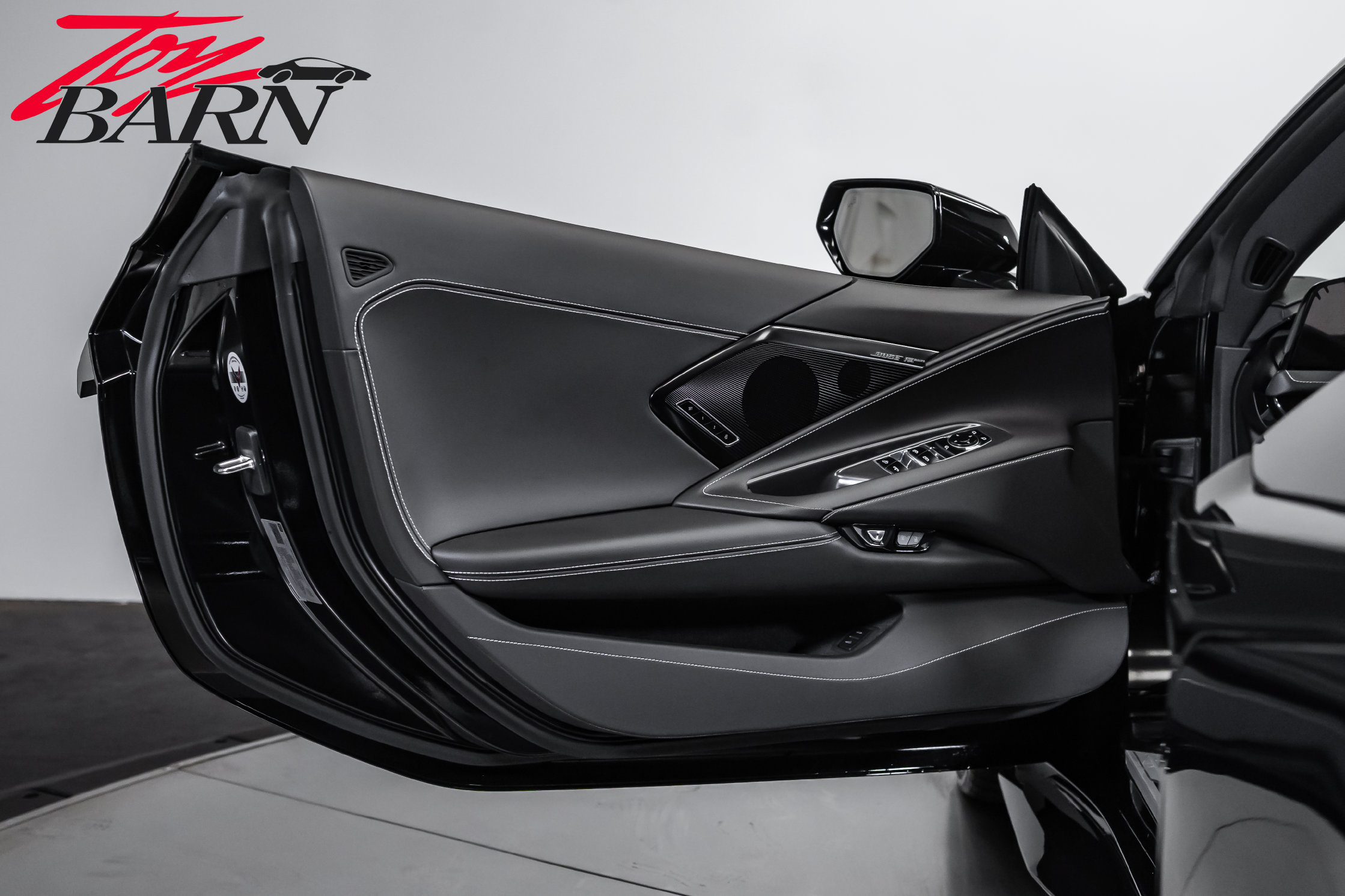 Used 2026 Chevrolet Corvette Z06 w/ Stealth Interior Trim Package RWD image 26