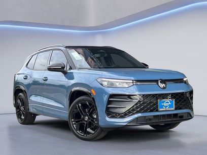 New 2026 Volkswagen Tiguan SE R-Line