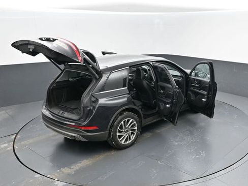 Used 2022 Lincoln Corsair AWD w/ Equipment Group 101A image 29