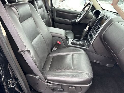 Used 2009 Mercury Mountaineer Premier image 8