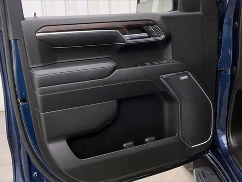 Certified 2023 GMC Sierra 1500 SLT w/ SLT Premium Package image 20