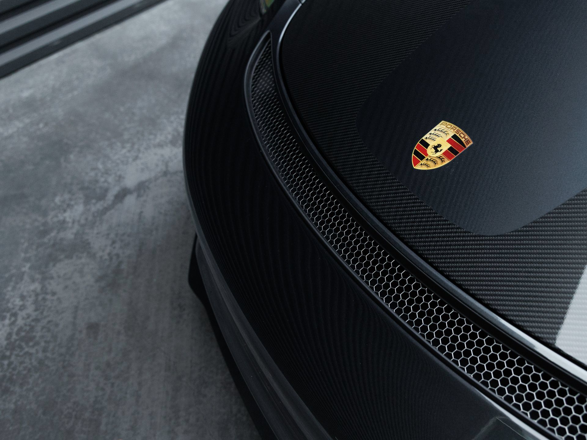 Certified 2024 Porsche 718 Boxster Spyder RS RWD image 43