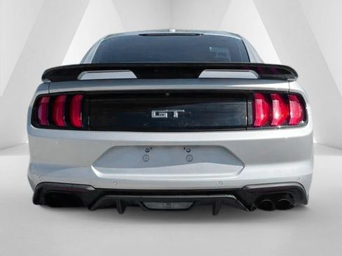 Used 2018 Ford Mustang GT Premium RWD image 6
