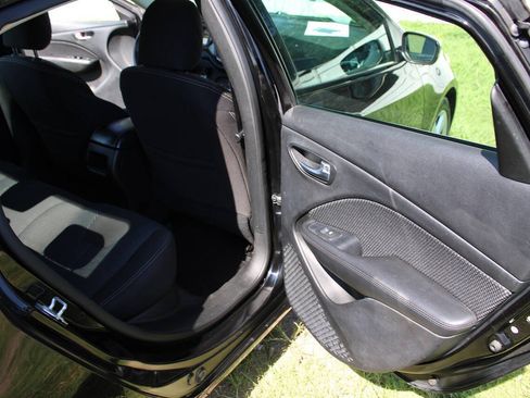 Used 2015 Dodge Dart SXT FWD image 32
