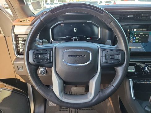 Used 2024 GMC Sierra 1500 Denali image 19