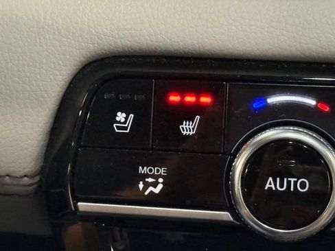 Used 2024 Honda Pilot Elite image 26