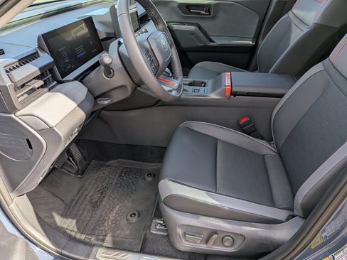 Used 2026 Toyota RAV4 AWD image 10