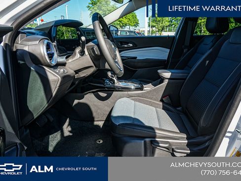 New 2026 Chevrolet Trax LT w/ Driver Confidence Package FWD image 19