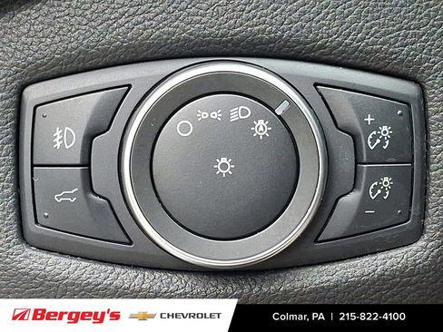 Used 2019 Ford Escape SEL AWD/4WD image 29