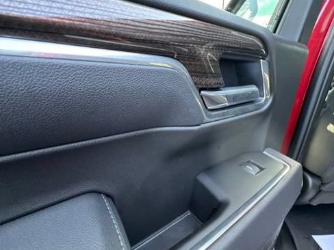 Used 2025 Chevrolet Silverado 1500 RST AWD/4WD image 27
