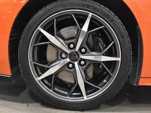 Used 2021 Chevrolet Corvette Stingray Premium Conv w/ Z51 Performance Package RWD image 32