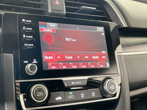 Used 2019 Honda Civic Sport image 14