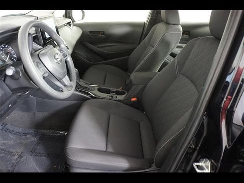 Used 2024 Toyota Corolla LE image 19