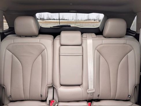 Used 2023 Lincoln Nautilus Reserve w/ Monochromatic Package image 25