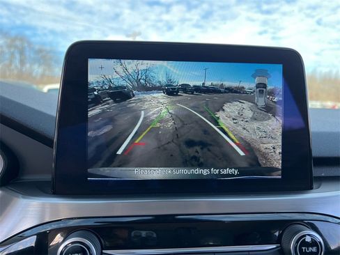 Used 2022 Ford Escape Titanium image 20