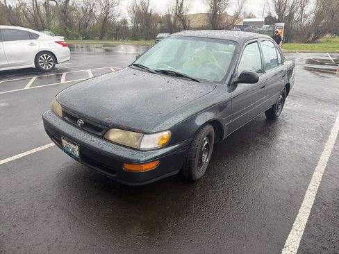 Used 1996 Toyota Corolla image 2