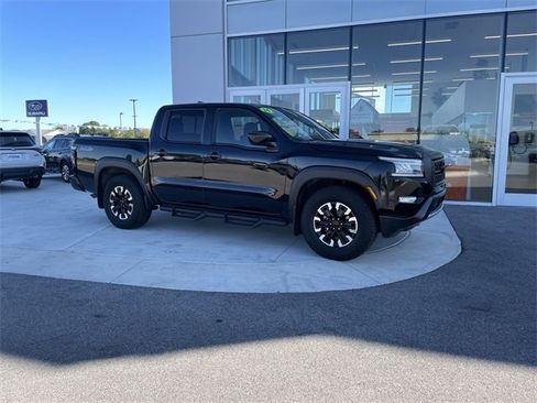 Used 2024 Nissan Frontier Pro-X image 6