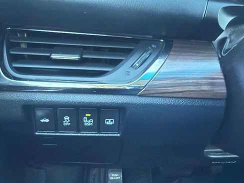 Used 2014 Toyota Avalon Limited w/ Technology Package image 15