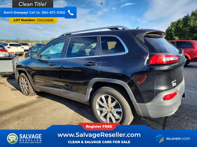 Used 2015 Jeep Cherokee Limited w/ Trailer Tow Group AWD/4WD image 3