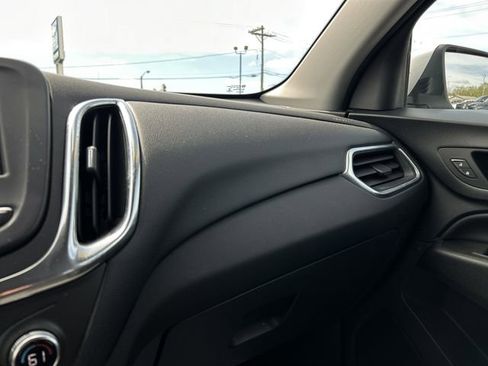 Used 2020 Chevrolet Equinox LT FWD image 40