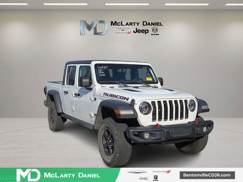 Used 2022 Jeep Gladiator Rubicon w/ LED Lighting Group image 1