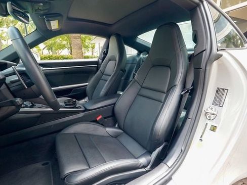 Used 2021 Porsche 911 Carrera 4 image 52