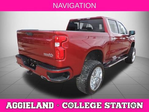 Used 2019 Chevrolet Silverado 1500 High Country w/ Technology Package image 4