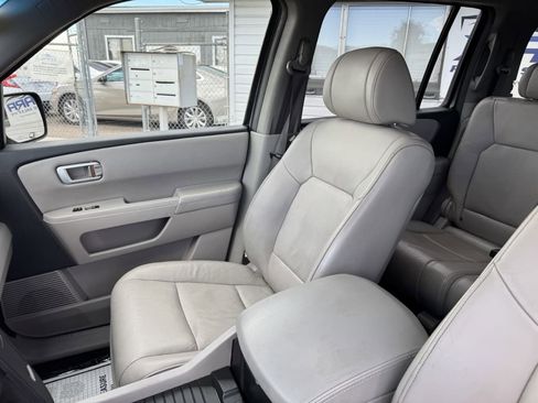 Used 2010 Honda Pilot EX-L image 13