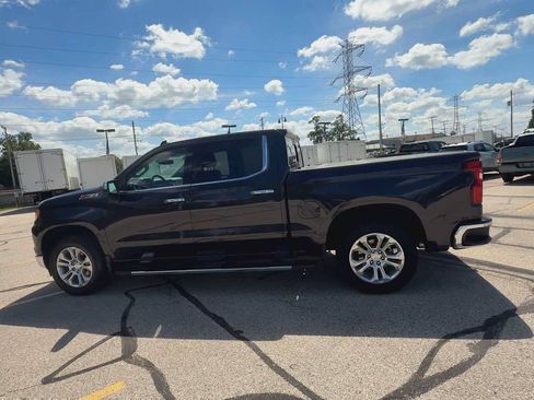 Used 2023 Chevrolet Silverado 1500 LTZ AWD/4WD image 5