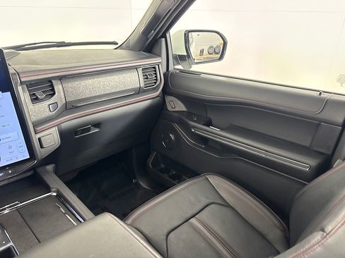 Used 2024 Ford Expedition Max Limited image 24