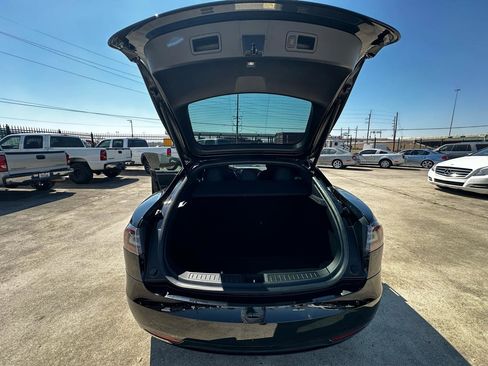 Used 2017 Tesla Model S P100D image 64