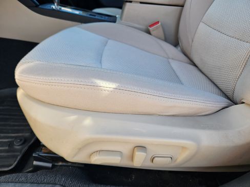 Used 2019 Subaru Outback 2.5i Premium image 21